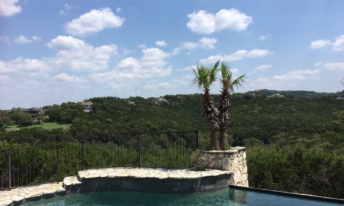 Rob Roy On The Lake House | Private Austin Oasis: Luxe Home with Amazing Views & Infinity Pool