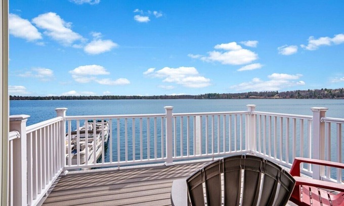 Mayfield House | Private balcony with beach access on Fife Lake