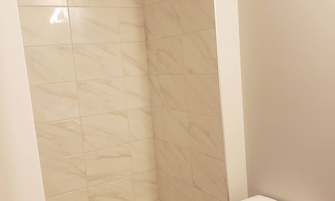 Southeast Calgary Apartment | Private Basement Suite