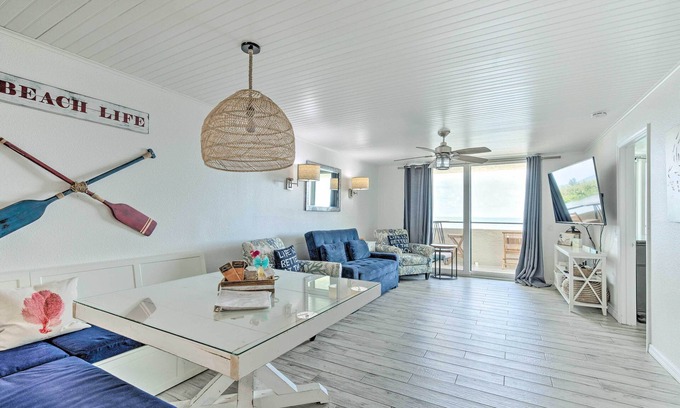Hudson Condo | Private Beach Access & Gulf Views: Hudson Condo!
