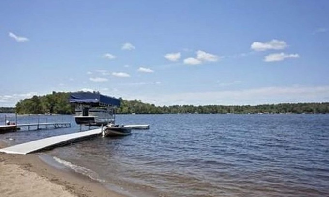 Lakeville House | Private Beach just off Cape Cod
