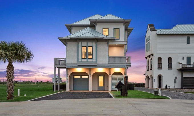 Port Bolivar House | Private Beach Neighborhood | Pool | Sleeps 12