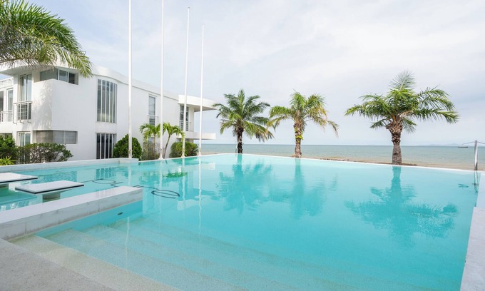 Na Chom Thian Apartment | Private Beach - Sunset Sea View 2 Bedroom