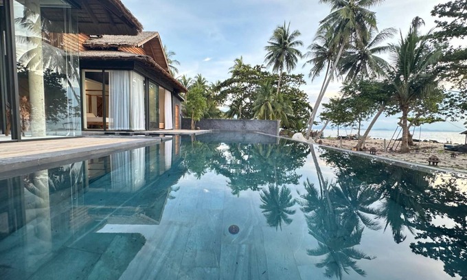 Taling Ngam Villa | ⭐Private Beach Villa With Sunset View - On The Sand⭐