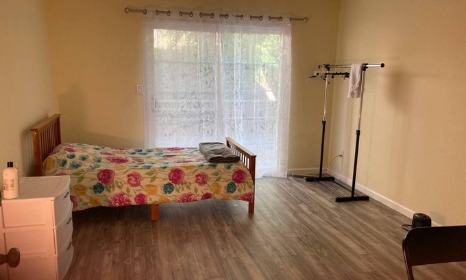 Pacheco House | Private Bedroom in a house