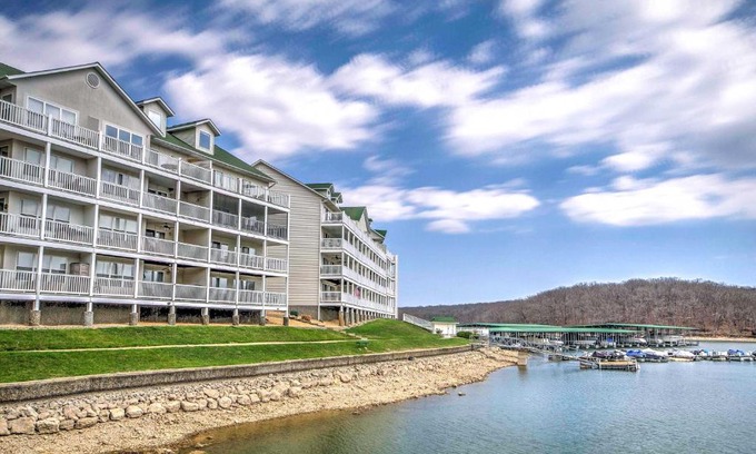 Osage Beach Apartment | Private Boat Slip Lake-View Osage Beach Getaway!