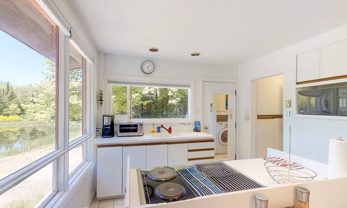 Uxbridge Cottage | Private Cabin Nestled Within Protected Forest Overlooking Large Spring Fed Pond!