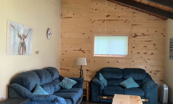 Garrison Cabin | Private cabin on serene lake. Small family owned resort. Great fishing lake.