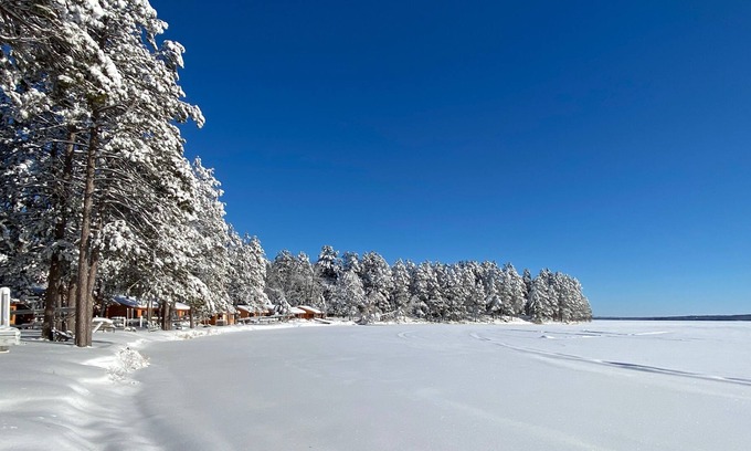 Hackensack Cabin | Private Cabin Retreat at Historic Resort