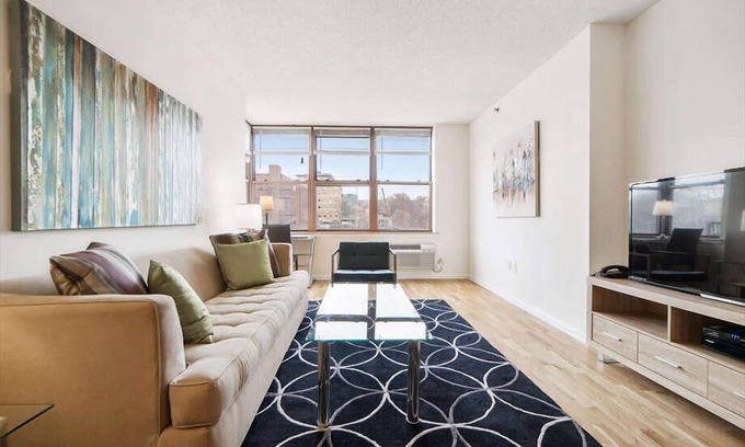 Hoboken Apartment | Private & Clean 1BR | Work Remote | Hoboken Riverfront | Easy access to NYC