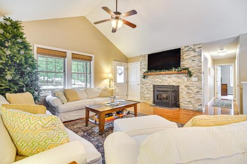 Conway House | Private Community Beach Family Conway Retreat!