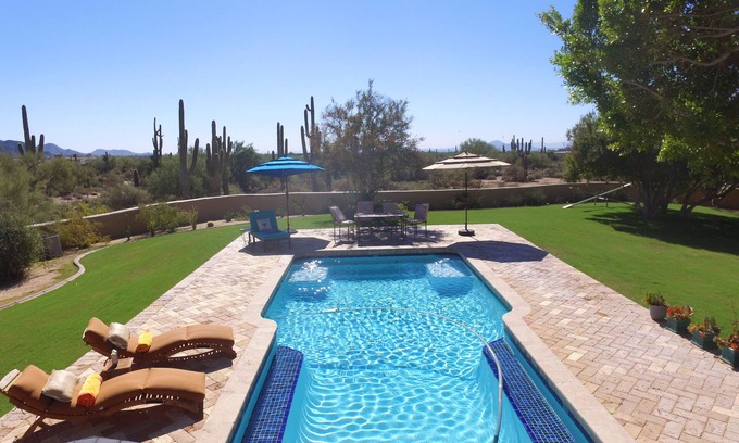 North Scottsdale House | Private Contemporary Adobe on 5 Acres, Beautiful Mountain Views, Salt Water Pool
