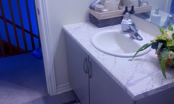 Durham Region Condo | Private , cozy room in Oshawa- Free parking.