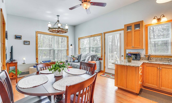 Augusta Cottage | Private Dock & Deck: Tranquil Dam Pond Cottage!