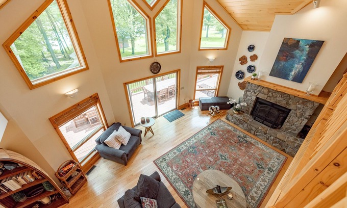 Paradise Point House | Private Dock, Fire Pit & Cozy Interiors