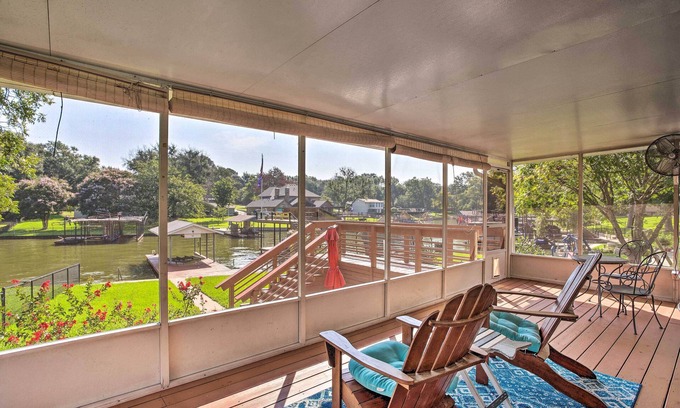 Leisure Land House | Private Dock & Slip: Cedar Creek Reservoir Home