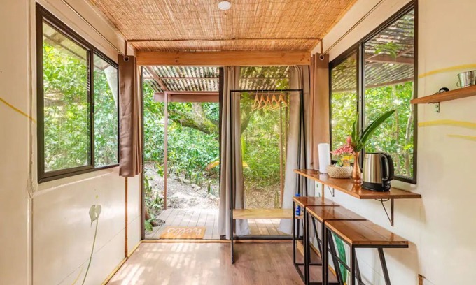 Pan de Azucar House | PRIVATE ECO TINY HOME NEAR AIRPORT COSTA RICA