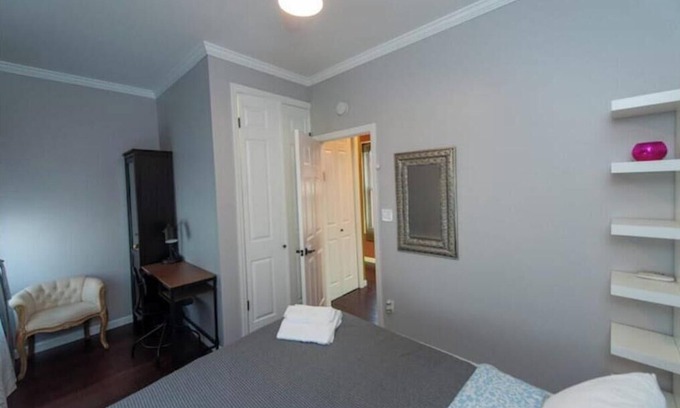 Sea Gate Apartment | Private entrance studio with bathroom