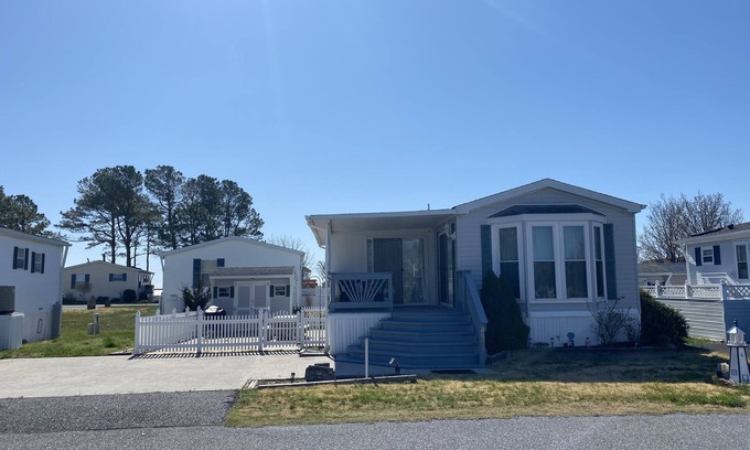 Assateague Pointe House | Private Getaway In Berlin