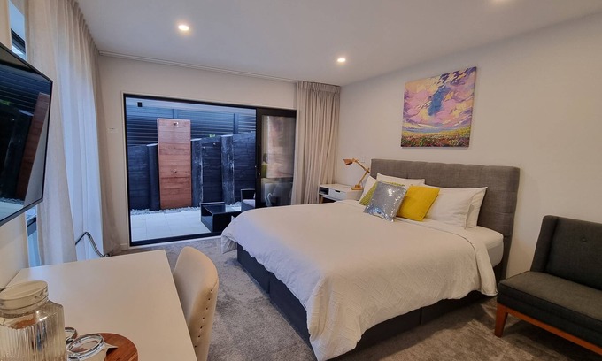 St. Heliers Apartment | Private Guest Retreat In The Bay