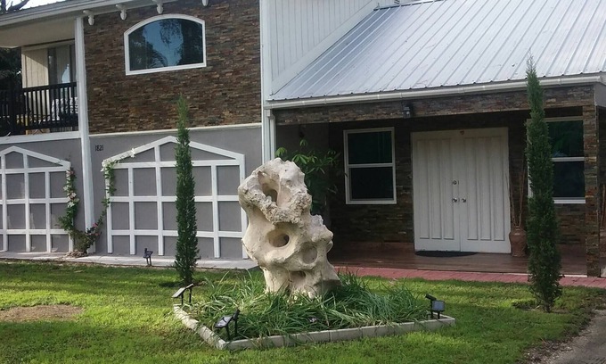 Vamo House | Private guesthouse near the beach
