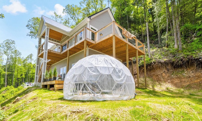 Pittsburg House | Private! Headwaters Hideaway!