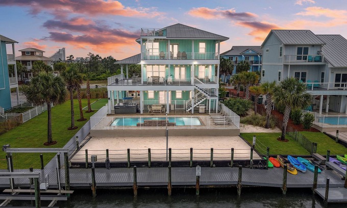 Perdido Key Coves One House | PRIVATE HEATED POOL & HOT TUB, Private Beach, Pickleball, Boat Dock & Bay Access