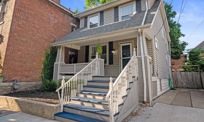 Merion Village House | Private Home Away From Home Close to Schiller Park