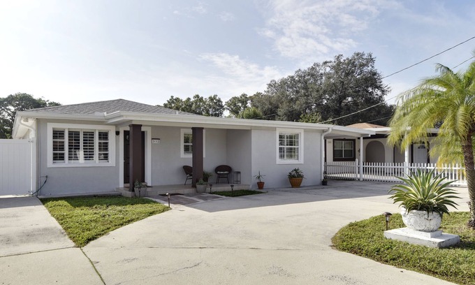 Tampa House | Private Home in Tampa! Game Room - Walk to Raymond James/Steinbrenner Stadium.