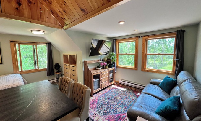 Grand Marais House | Private Home on 10 Acres of Wilderness. 15 min to Lutsen. Dog Friendly.