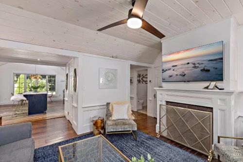 Yarmouth Port House | Private Hot Tub Near Dennis Pond