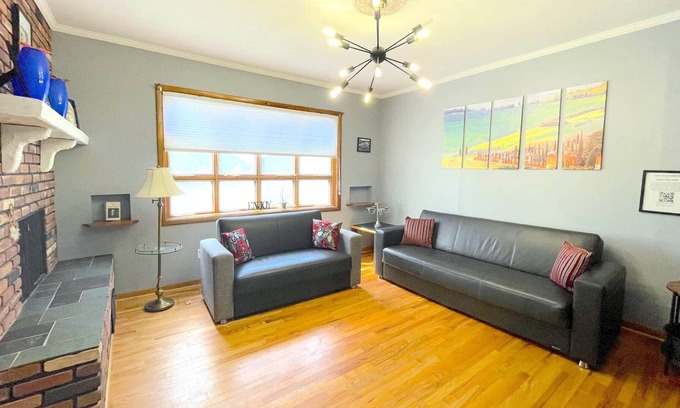 Red Bank House | Private Italian Villa in Red Bank!