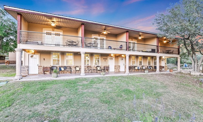 Canyon Lake House | Private Lakeview Resort/Sleeps up to 25/Pet Friendly