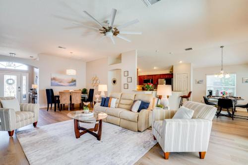 St. Charles House | Private Lanai and Pool Access Home in the Villages!