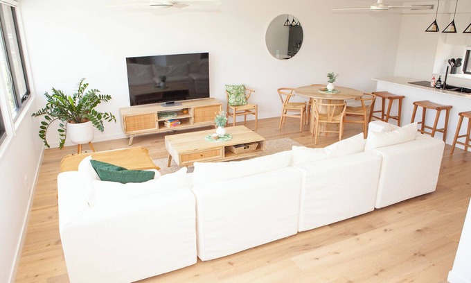 Miami Apartment | Private Luxury Rooftop Apartment in Burleigh Heads