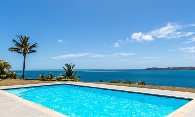 Volivoli Villa | Private Luxury Villa with Breathtaking Views!
