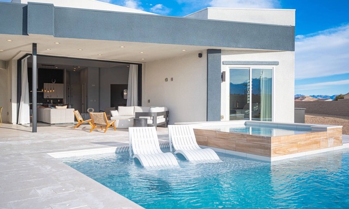 Enterprise House | Private Modern Luxury Home Custom Built with Pool and Hot tub 14Mins to LV BVLD