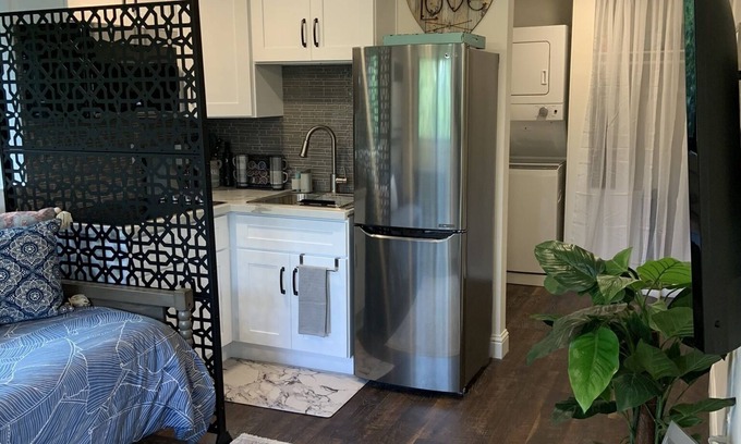 Montclair Apartment | Private, Newly Renovated In-Law in Montclair Hills.