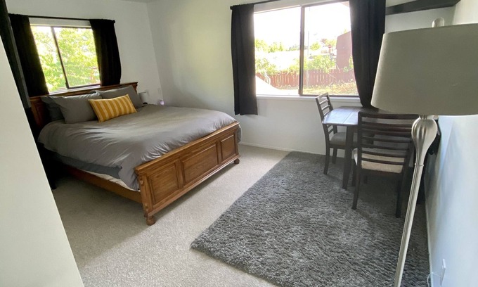 Wenatchee House | Private one bed one bath stay