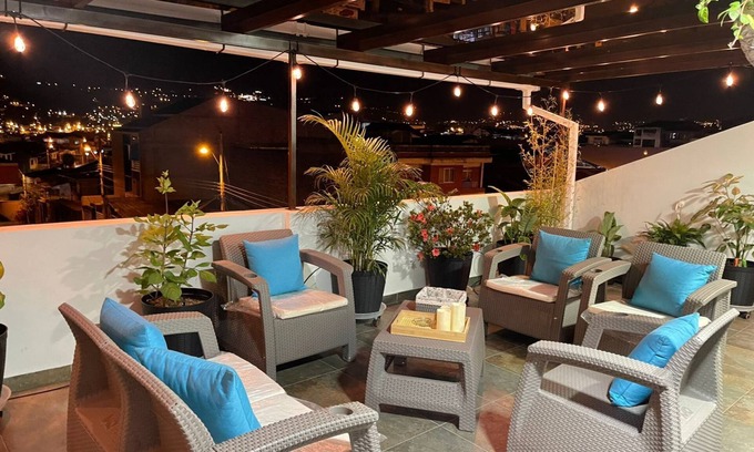 Canaribamba Apartment | PRIVATE PENTHOUSE W/TERRACE!