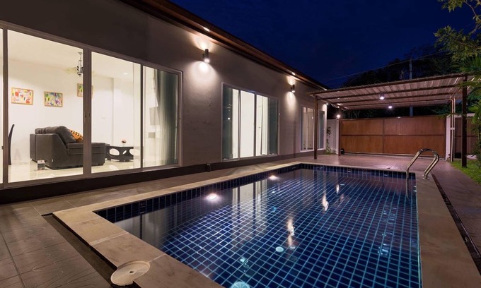 Choeng Thale Villa | Private pool villa near laguna