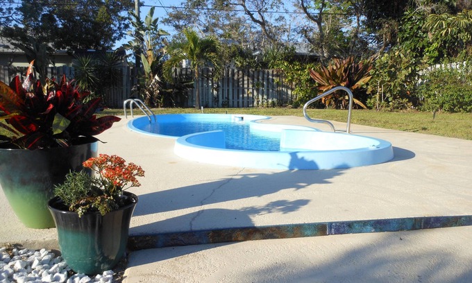 Melbourne Beach House | Private Pool Home/3 Minute Walk To Private Beach Access/small-med dog friendly