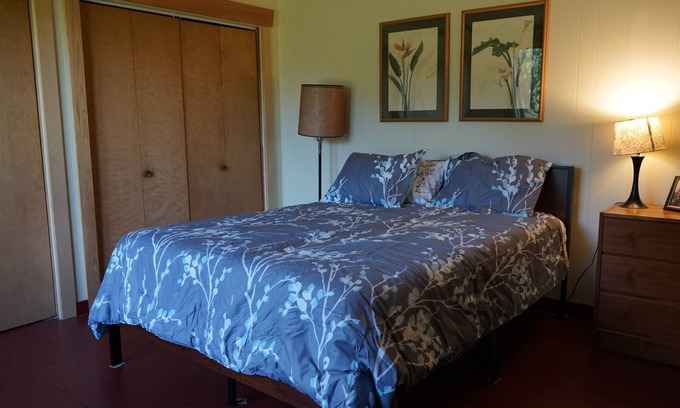 Greenfield Center Apartment | Private retreat in Greenfield Center, mountain views, close to Saratoga Springs