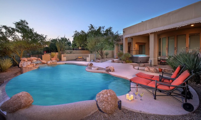 Pinnacle Peak House | Private Retreat w HEATED POOL/Hot Tub, Incredible Sunsets & Mtn views