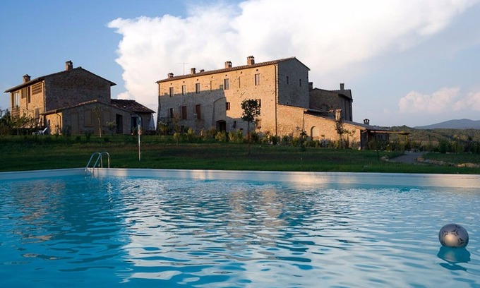 San Macario In Monte House | Private Room in a small medieval village with pool, between Florence and Siena