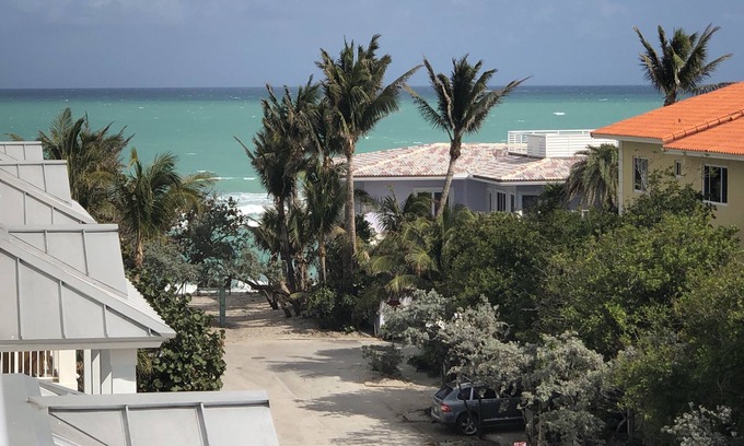 North Beach House | Private Rooftop Pool, Luxury Oceanside Home, White Sand Quiet Beach, Elevator