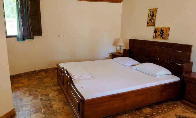 Comoe Resort | Private room ∙ 2 guests
