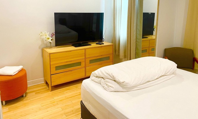 Downtown Baltimore House | private room affordable