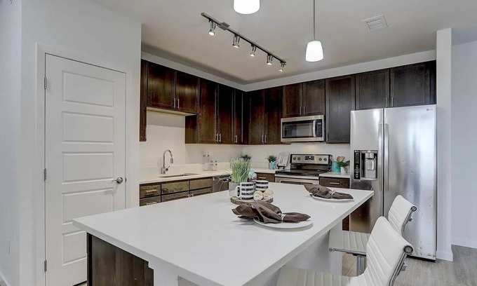 Parker Condo | Private Room and Bath in Central Parker