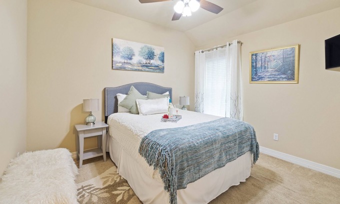 Killeen House | PRIVATE ROOM AVAILABLE TO RENT. SHARED HOUSE WITH HOST